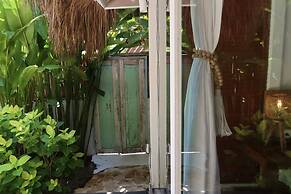 The Shacks at Sandy Bay