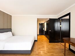 Rembrandt Residences Bangkok