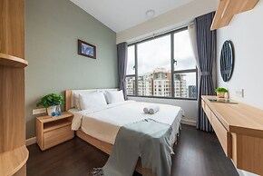 KYN Apartment Rivergate Residence