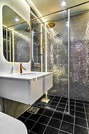 KYN Apartment Rivergate Residence