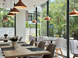 Canalis Suvarnabhumi Airport Hotel