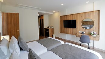 Canalis Suvarnabhumi Airport Hotel