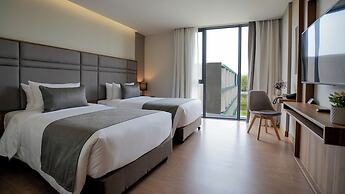 Canalis Suvarnabhumi Airport Hotel