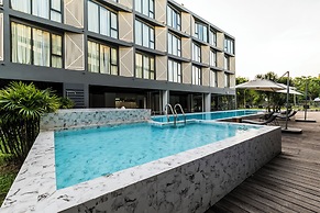 Canalis Suvarnabhumi Airport Hotel