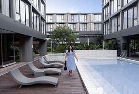 Canalis Suvarnabhumi Airport Hotel