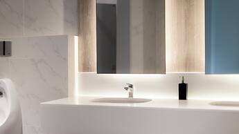 Canalis Suvarnabhumi Airport Hotel