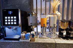 Canalis Suvarnabhumi Airport Hotel