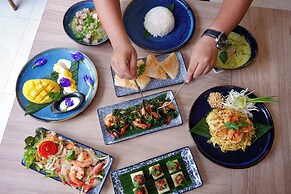 Canalis Suvarnabhumi Airport Hotel