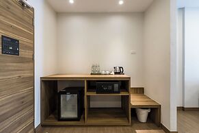 Canalis Suvarnabhumi Airport Hotel