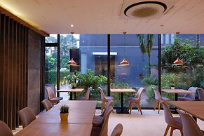 Canalis Suvarnabhumi Airport Hotel