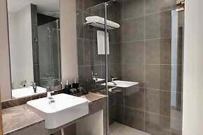 Canalis Suvarnabhumi Airport Hotel