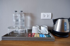 Canalis Suvarnabhumi Airport Hotel