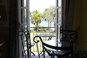 Seacastles Apartments