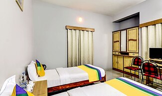 Itsy Hotels Shree Comforts