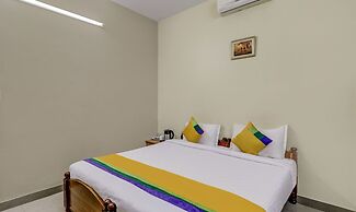 Itsy Hotels Shree Comforts
