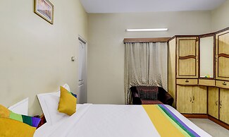Itsy Hotels Shree Comforts