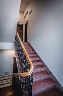 Queen Studio - LoftAffair