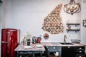 Queen Studio - LoftAffair