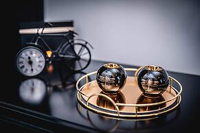 Queen Studio - LoftAffair