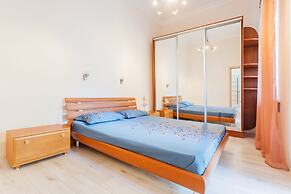 Apartment Kreschatik Luteranskaya