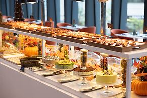 Courtyard by Marriott Suwon