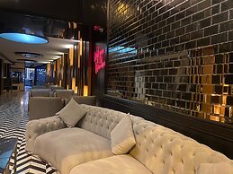 The Roomy Hotel Nişantaşı