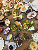 The Roomy Hotel Nişantaşı