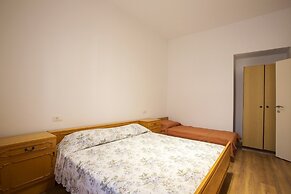 Comfort Apartment Romea near the Center