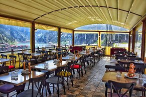 Grand Ozturk Uzungol