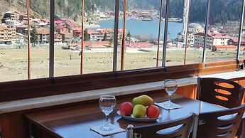 Grand Ozturk Uzungol