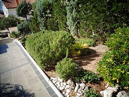 Nice Studio apartments Eduard