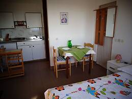 Nice Studio apartments Eduard