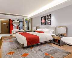 Floral Hotel Tian Cheng Airport