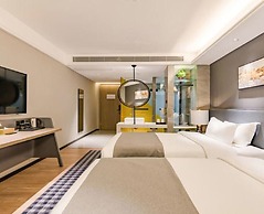 Floral Hotel Tian Cheng Airport