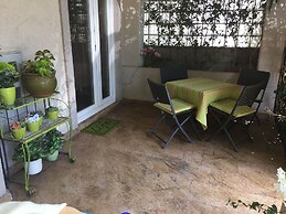 Comfortable Nena Apartment with Nice View