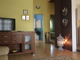 Comfortable Nena Apartment with Nice View