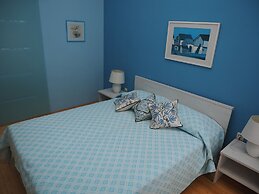 Comfortable Nena Apartment with Nice View