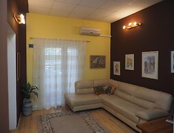 Comfortable Nena Apartment with Nice View