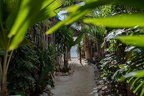 Pili Pili House