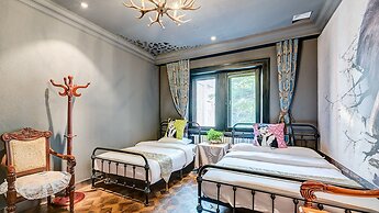 Floral Hotel Yue Tianjin