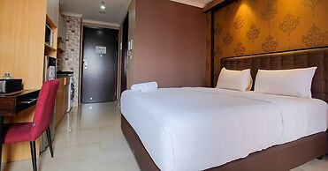 Exquisite Studio Menteng Park Apartment