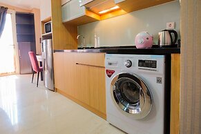 Exquisite Studio Menteng Park Apartment