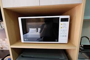 Exquisite Studio Menteng Park Apartment