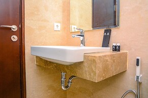 Modern and Cozy Studio Menteng Park Apartment