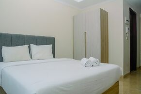 Modern and Cozy Studio Menteng Park Apartment