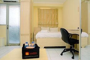 Chic and Cozy Studio Apartment at Menteng Square