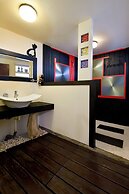 Windsor's Sunlight Han-Guan