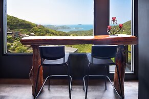 Windsor's Sunlight Han-Guan