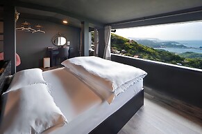 Windsor's Sunlight Han-Guan