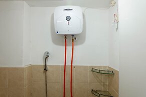 Sea View Studio Apartment at Green Bay Pluit